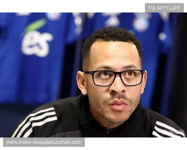 斯特拉斯堡换帅后战绩提升,罗塞尼尔遗产延续 斯特拉斯堡换帅后战绩提升,罗塞尼尔遗产延续